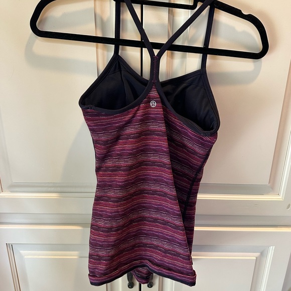 Lululemon MultiColored Power Y Tank Size 4 - Picture 2 of 4